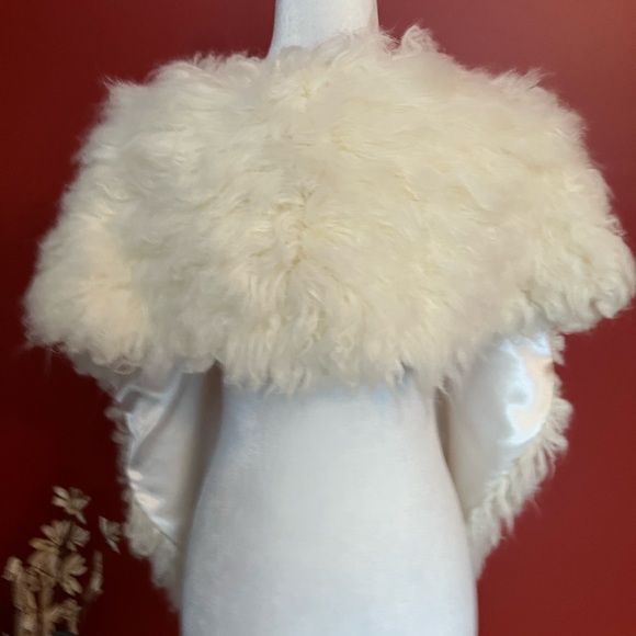 Adrienne Landau Faux Fur Vest - Picture 5 of 9
